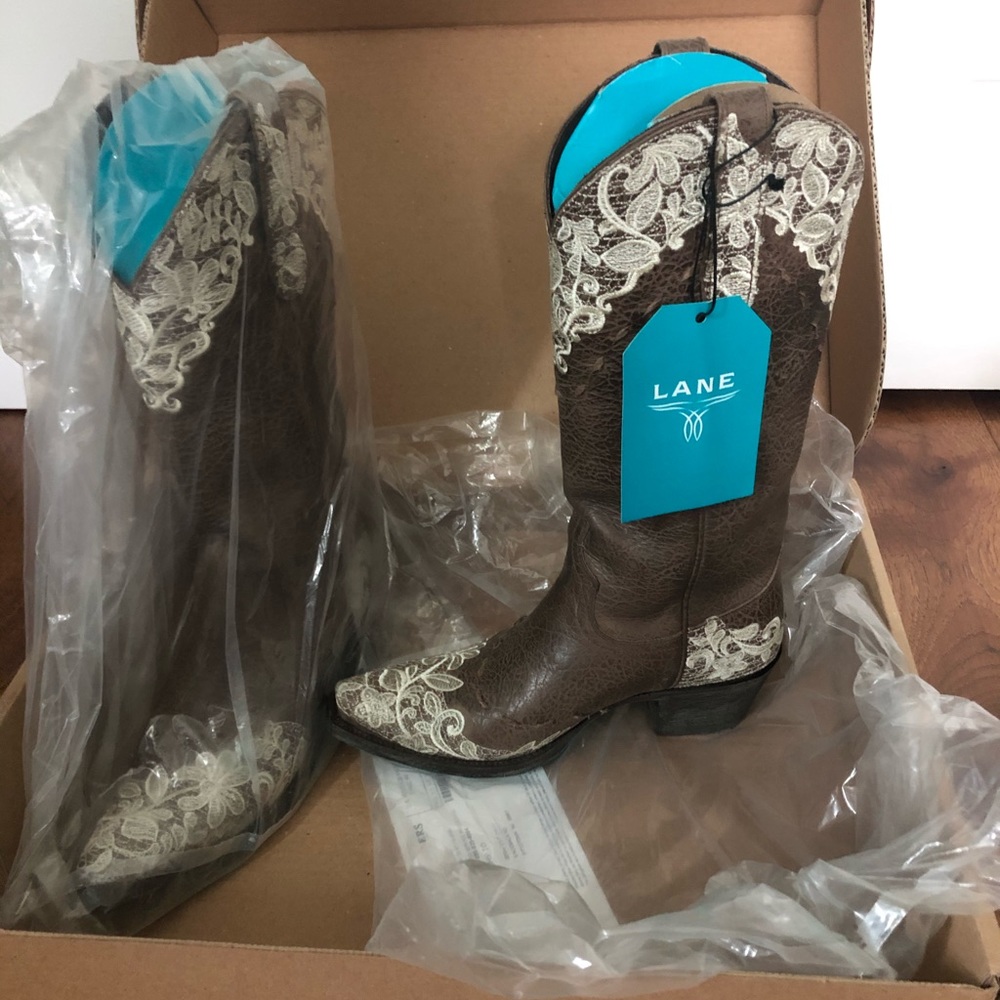 Women’s Lane “jeni” lace overlay cowboy boot